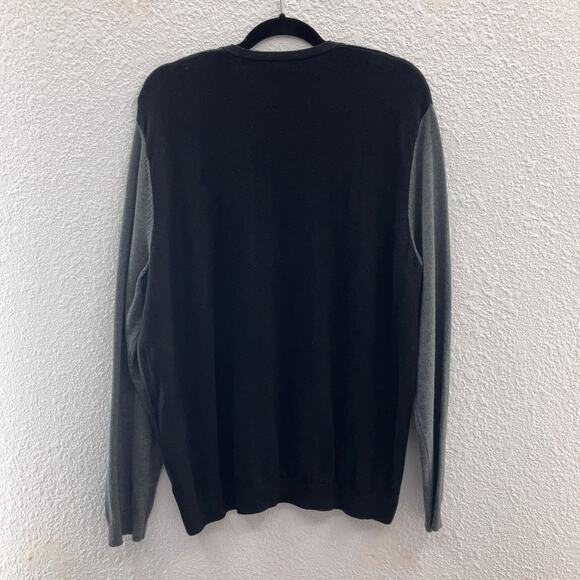 Calvin Klein Gray Black Colorblock Lightweight Knit Cotton Blend V Neck Sweater - Picture 3 of 10